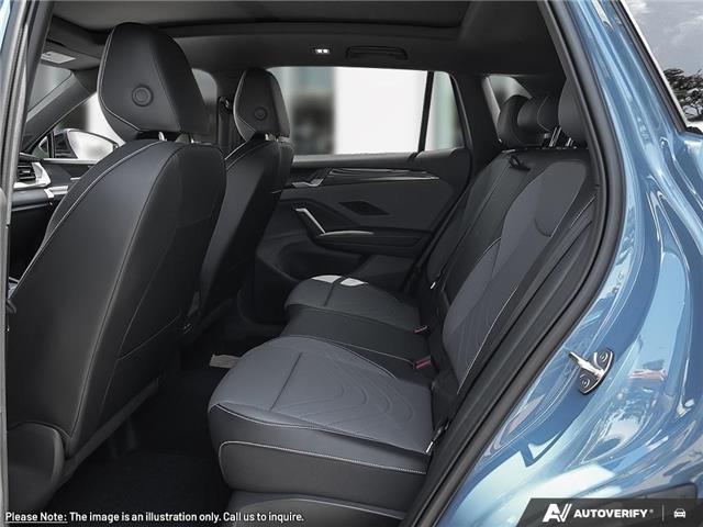 2026 Volkswagen Tiguan Comfortline R-Line Black Edition (Stk: VJ6150) in Calgary - Image 21 of 25