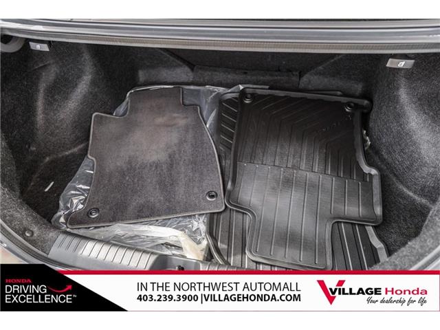 2013 Honda Civic EX-L Navi (Stk: HR0817A) in Calgary - Image 10 of 33