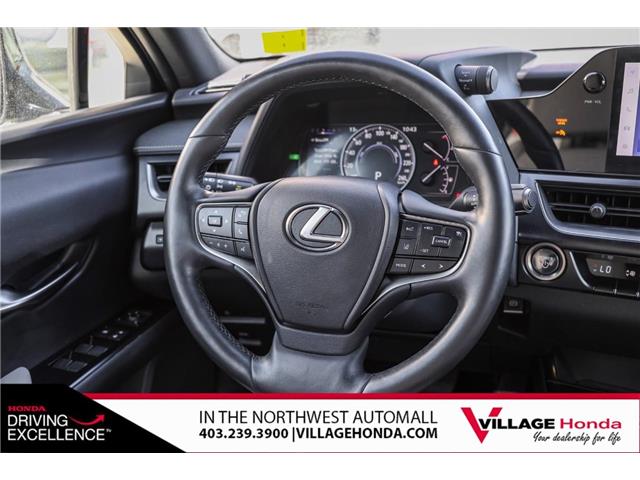 2024 Lexus UX 250h Base (Stk: B9118) in Calgary - Image 13 of 33