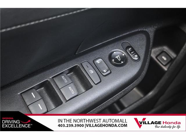 2021 Honda Civic Touring (Stk: SR0687A) in Calgary - Image 12 of 34