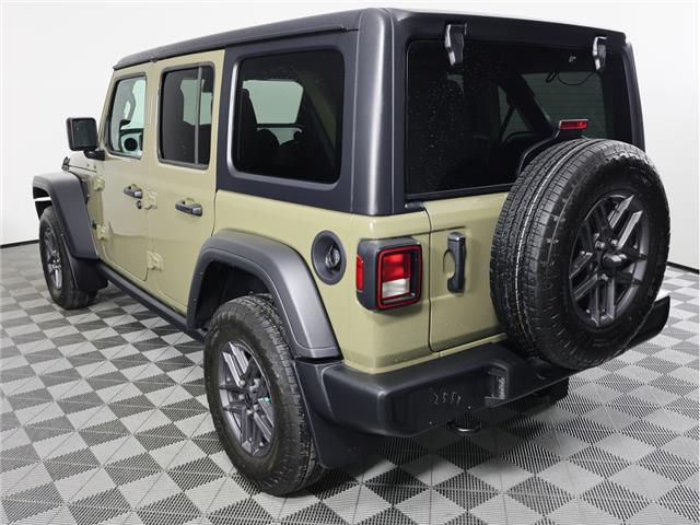 2025 Jeep Wrangler Sport (Stk: 26J080A) in Calgary - Image 8 of 21