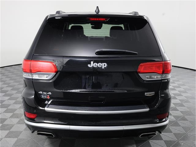 2020 Jeep Grand Cherokee Summit (Stk: 26J106A) in Calgary - Image 18 of 22