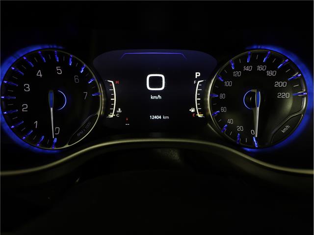 2025 Chrysler Grand Caravan SXT (Stk: L663) in Calgary - Image 15 of 21