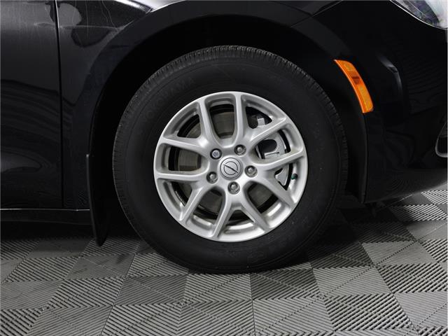 2025 Chrysler Grand Caravan SXT (Stk: L663) in Calgary - Image 20 of 21