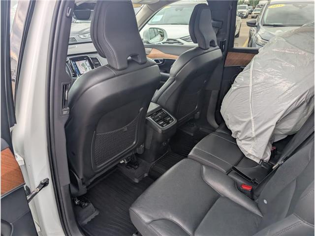 2022 Volvo XC90 T6 Momentum 7 Passenger (Stk: T-1841B) in Calgary - Image 3 of 27
