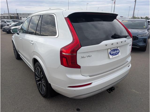 2022 Volvo XC90 T6 Momentum 7 Passenger (Stk: T-1841B) in Calgary - Image 5 of 27