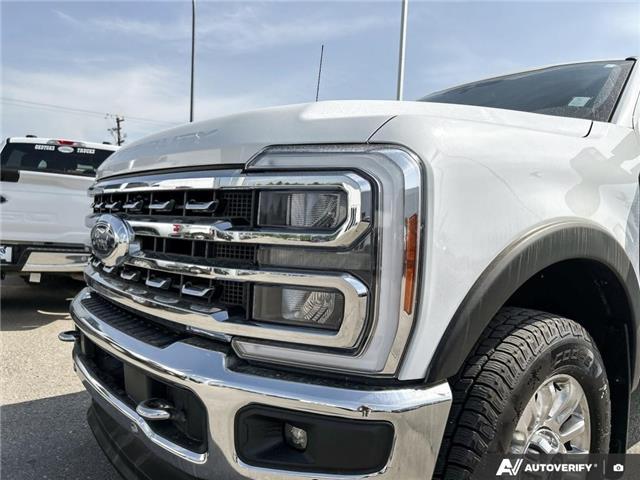 2023 Ford F-350 Lariat (Stk: B89196) in Okotoks - Image 8 of 25