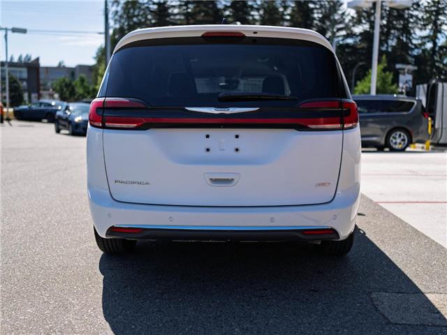 2023 Chrysler Pacifica Touring-L (Stk: 31240) in Surrey - Image 5 of 21