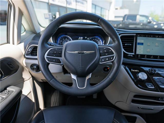 2023 Chrysler Pacifica Touring-L (Stk: 31240) in Surrey - Image 11 of 21