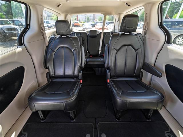 2023 Chrysler Pacifica Touring-L (Stk: 31240) in Surrey - Image 20 of 21
