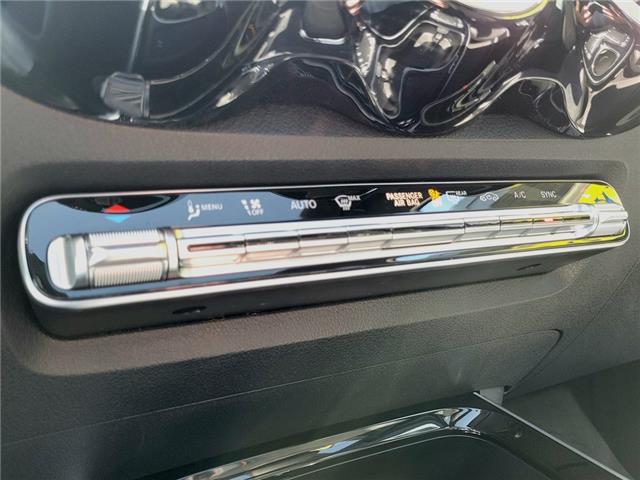 2022 Mercedes-Benz GLB GLB 250 AWD | PANO ROOF | BLIND SPOT |HEATED SEATS (Stk: S9635A) in St. Catharines - Image 10 of 27