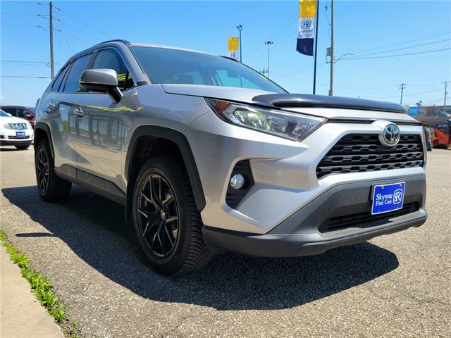 2021 Toyota RAV4 XLE AWD | SUNROOF |BLIND SPOT |HEATED SEATS| R-CAM (Stk: R12700) in St. Catharines - Image 2 of 31