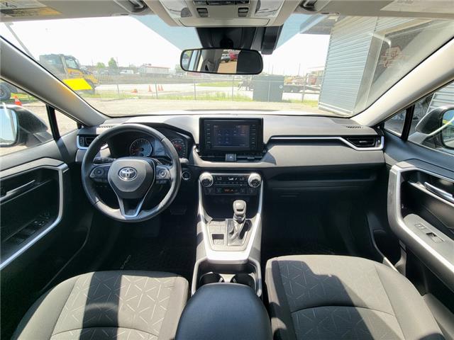 2021 Toyota RAV4 XLE AWD | SUNROOF |BLIND SPOT |HEATED SEATS| R-CAM (Stk: R12700) in St. Catharines - Image 6 of 31