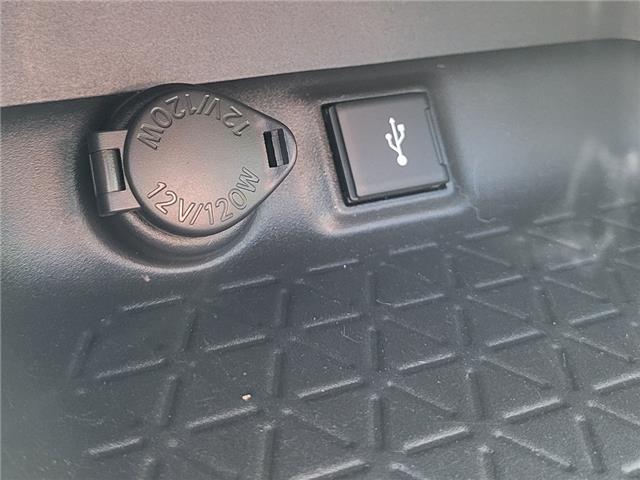 2021 Toyota RAV4 XLE AWD | SUNROOF |BLIND SPOT |HEATED SEATS| R-CAM (Stk: R12700) in St. Catharines - Image 12 of 31