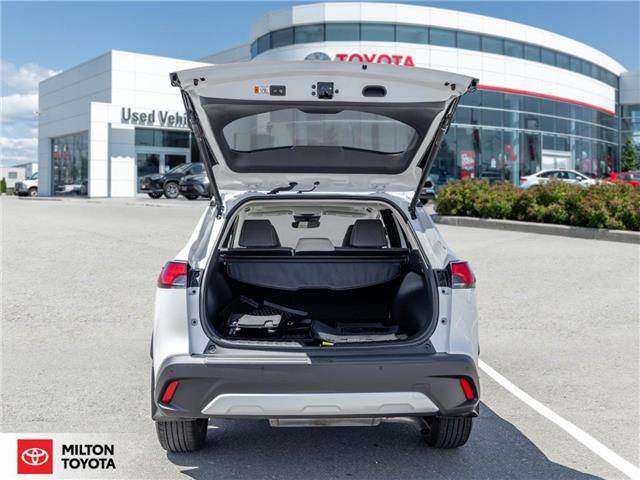 2025 Toyota Corolla Cross XLE (Stk: 137605) in Milton - Image 7 of 26