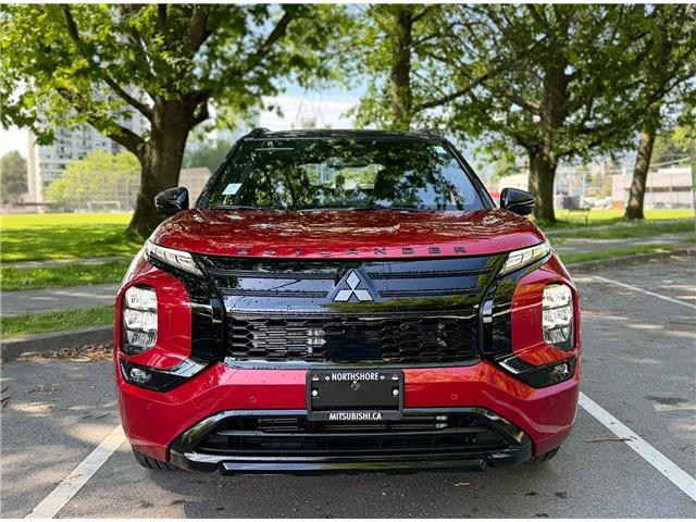 2026 Mitsubishi Outlander GT (Stk: 614699) in North Vancouver - Image 1 of 24