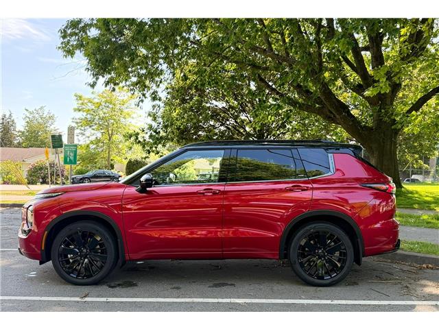 2026 Mitsubishi Outlander GT (Stk: 614699) in North Vancouver - Image 3 of 24