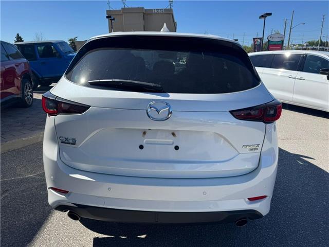 2022 Mazda CX-5 Signature (Stk: 28452P) in Newmarket - Image 3 of 12