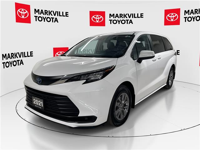 2021 Toyota Sienna Hybrid LE 8-Passenger