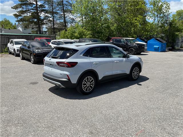 2025 Ford Escape PHEV (Stk: 260632) in North Bay - Image 6 of 34