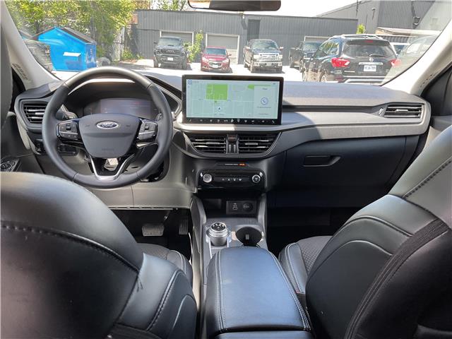 2025 Ford Escape PHEV (Stk: 260632) in North Bay - Image 24 of 34