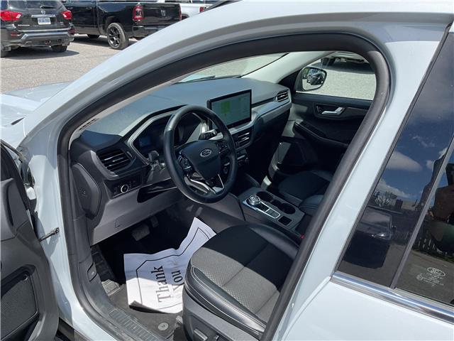 2025 Ford Escape PHEV (Stk: 260632) in North Bay - Image 19 of 34