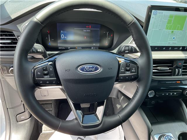 2025 Ford Escape PHEV (Stk: 260632) in North Bay - Image 26 of 34