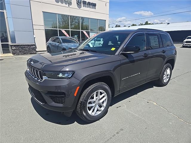 2026 Jeep Grand Cherokee Base