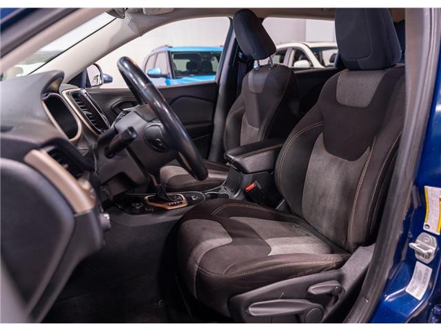 2016 Jeep Cherokee Sport (Stk: RE69405) in Calgary - Image 12 of 24