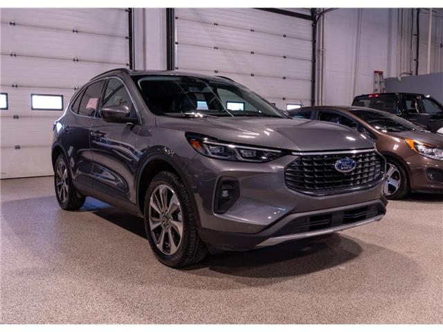 2024 Ford Escape Platinum (Stk: B69427) in Calgary - Image 3 of 26 2024 Ford Escape Platinum (Stk: B69427) in Calgary - Image 3 of 26