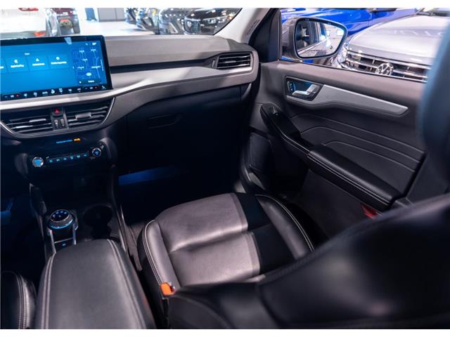 2024 Ford Escape Platinum (Stk: B69427) in Calgary - Image 22 of 26 2024 Ford Escape Platinum (Stk: B69427) in Calgary - Image 22 of 26