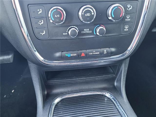 2019 Dodge Grand Caravan 35th Anniversary Edition (Stk: 250442A) in Windsor - Image 15 of 19