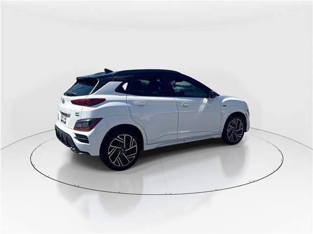2022 Hyundai Kona 1.6T N Line w/Two-Tone Roof (Stk: 16105586A) in Markham - Image 8 of 12
