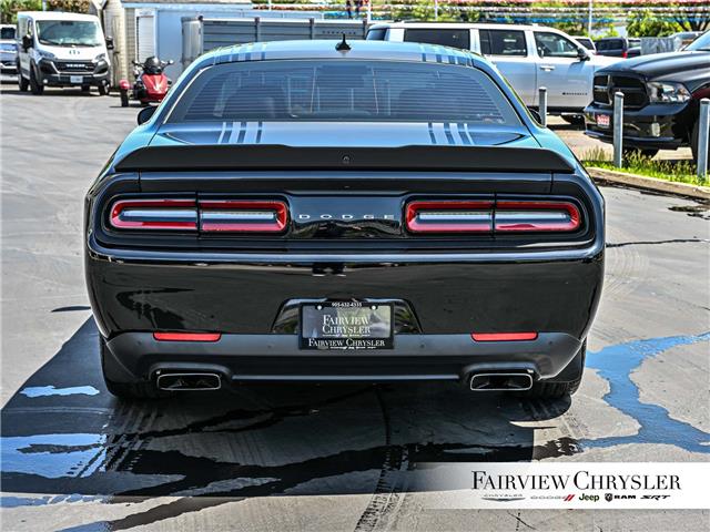 2018 Dodge Challenger R/T 392 (Stk: U21697) in Burlington - Image 5 of 37