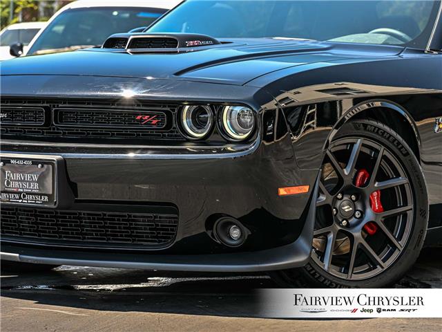2018 Dodge Challenger R/T 392 (Stk: U21697) in Burlington - Image 7 of 37