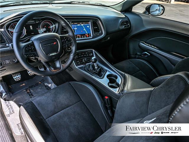 2018 Dodge Challenger R/T 392 (Stk: U21697) in Burlington - Image 13 of 37
