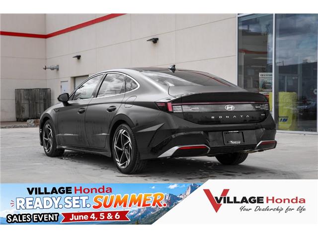 2024 Hyundai Sonata Preferred-Trend (Stk: B9121) in Calgary - Image 7 of 30