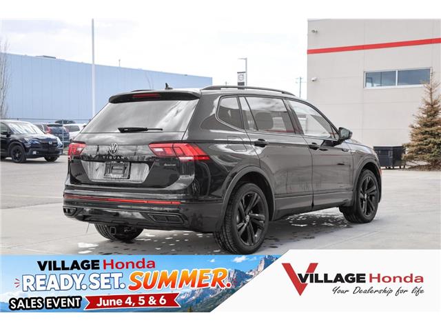 2024 Volkswagen Tiguan Comfortline R-Line Black Edition (Stk: TVW9128) in Calgary - Image 10 of 30