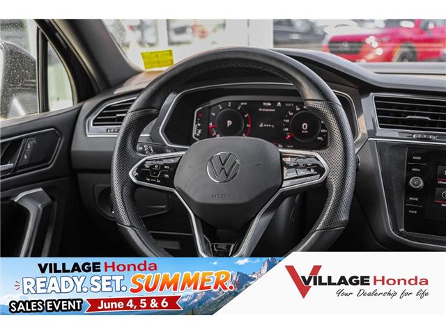 2024 Volkswagen Tiguan Comfortline R-Line Black Edition (Stk: TVW9128) in Calgary - Image 14 of 30