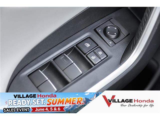 2019 Toyota RAV4 Limited (Stk: VR0537B) in Calgary - Image 12 of 34