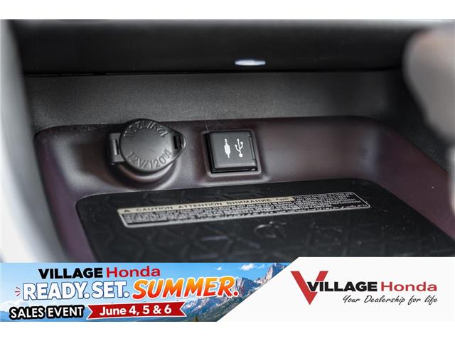 2019 Toyota RAV4 Limited (Stk: VR0537B) in Calgary - Image 23 of 34