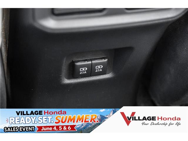 2019 Toyota RAV4 Limited (Stk: VR0537B) in Calgary - Image 33 of 34
