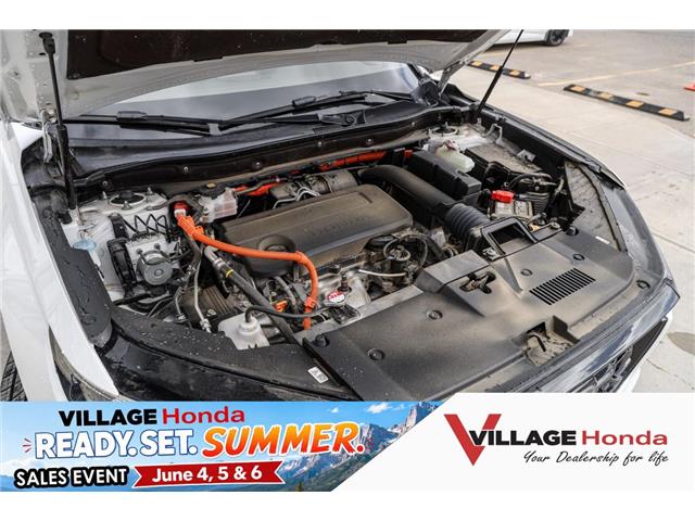 2024 Honda CR-V Hybrid Touring (Stk: SR0710A) in Calgary - Image 4 of 33