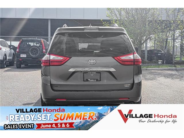 2018 Toyota Sienna XLE 7-Passenger (Stk: SR0479A) in Calgary - Image 5 of 5