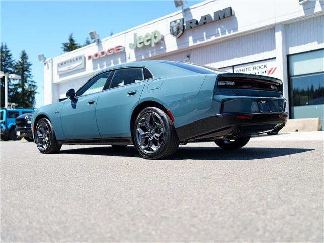 2026 Dodge Charger R/T (Stk: T287409) in Surrey - Image 4 of 26