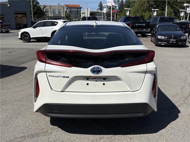 2020 Toyota Prius Prime (Stk: P4948) in Surrey - Image 4 of 15 2020 Toyota Prius Prime (Stk: P4948) in Surrey - Image 4 of 15