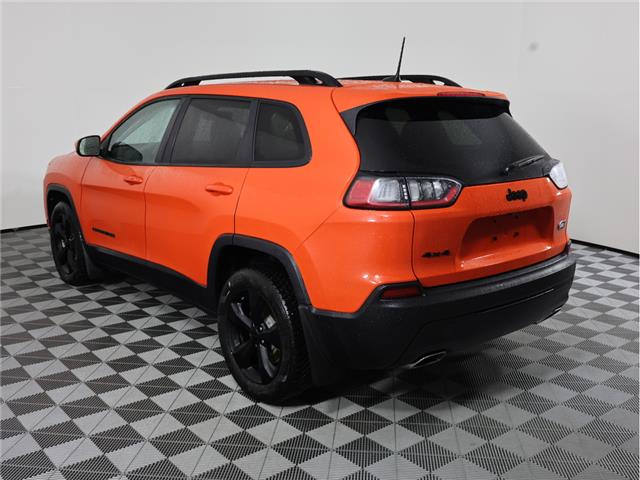 2021 Jeep Cherokee Altitude (Stk: A21117) in Calgary - Image 8 of 21 2021 Jeep Cherokee Altitude (Stk: A21117) in Calgary - Image 8 of 21