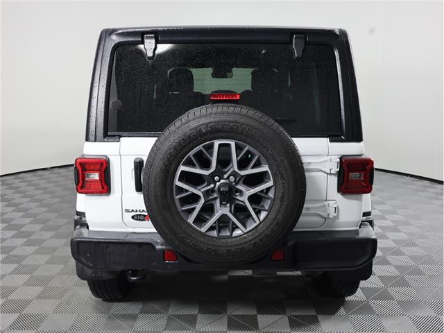 2025 Jeep Wrangler Sahara (Stk: L665) in Calgary - Image 7 of 23 2025 Jeep Wrangler Sahara (Stk: L665) in Calgary - Image 7 of 23