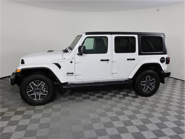 2025 Jeep Wrangler Sahara (Stk: L665) in Calgary - Image 9 of 23 2025 Jeep Wrangler Sahara (Stk: L665) in Calgary - Image 9 of 23