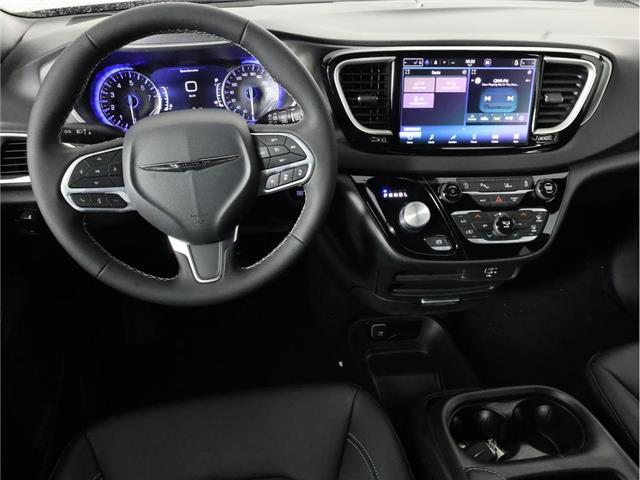 2026 Chrysler Grand Caravan SXT (Stk: 26T233) in Calgary - Image 12 of 19